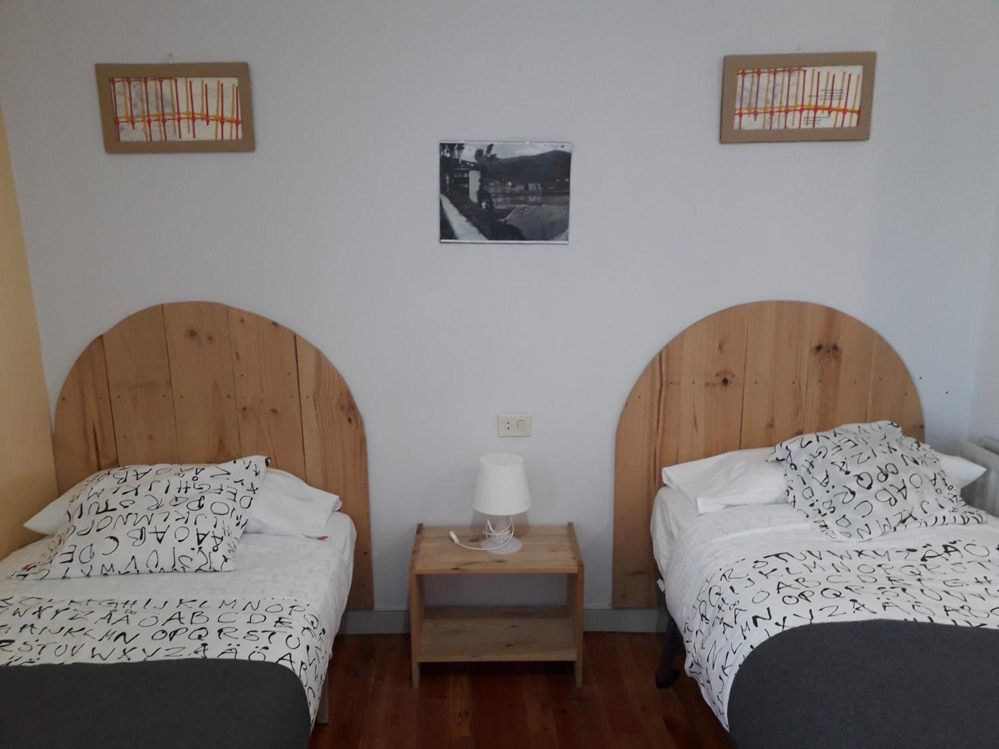 Arrigorri Ostatu Jatetxea Hotell Ondarroa Rum bild